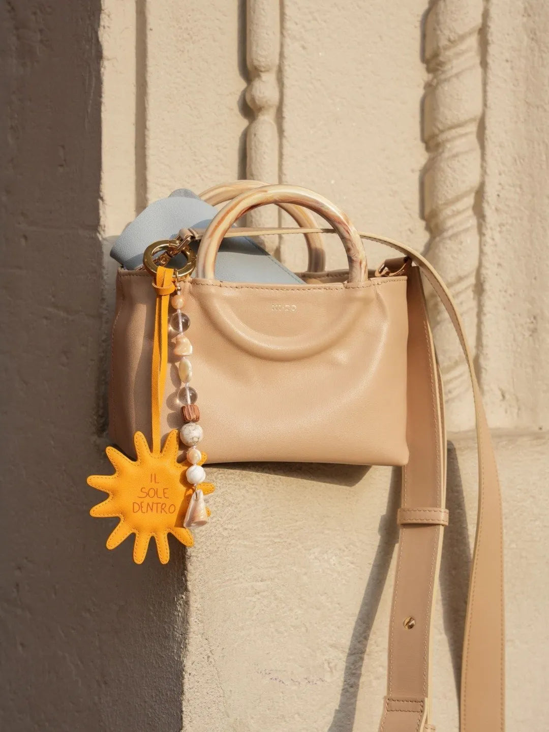 Charm Il Sole Dentro